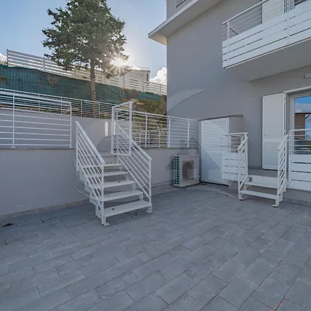 Apartmanhotel Padulella - Goelba