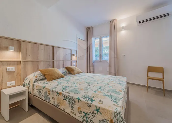 Padulella - Goelba Aparthotel 3*