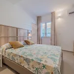 Padulella - Goelba Aparthotel 3*