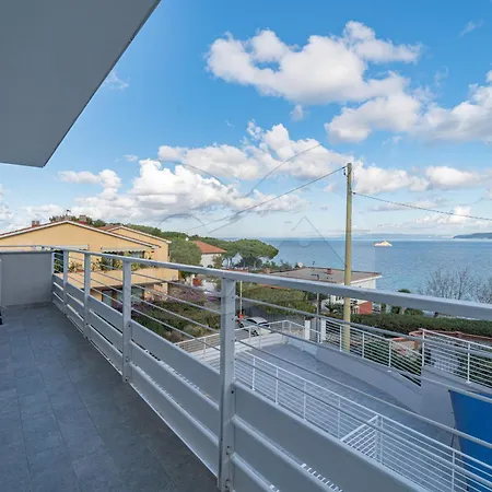 Padulella - Goelba Aparthotel *