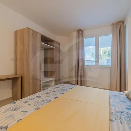 Padulella - Goelba 3* بورتوفيرّايو