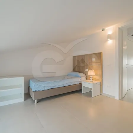 Padulella - Goelba 3* بورتوفيرّايو