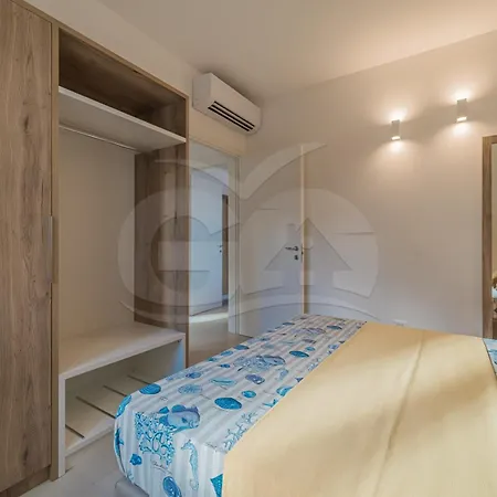 Aparthotel Padulella - Goelba 3*