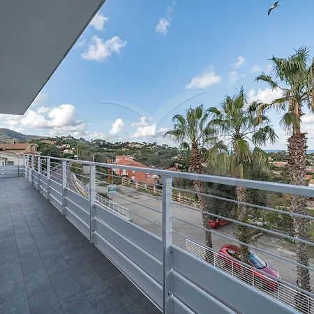 Apartahotel Padulella - Goelba